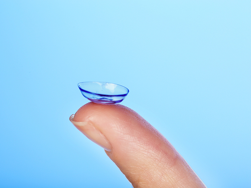 Contact lenses encourage the development of the symptoms of dry eyes
